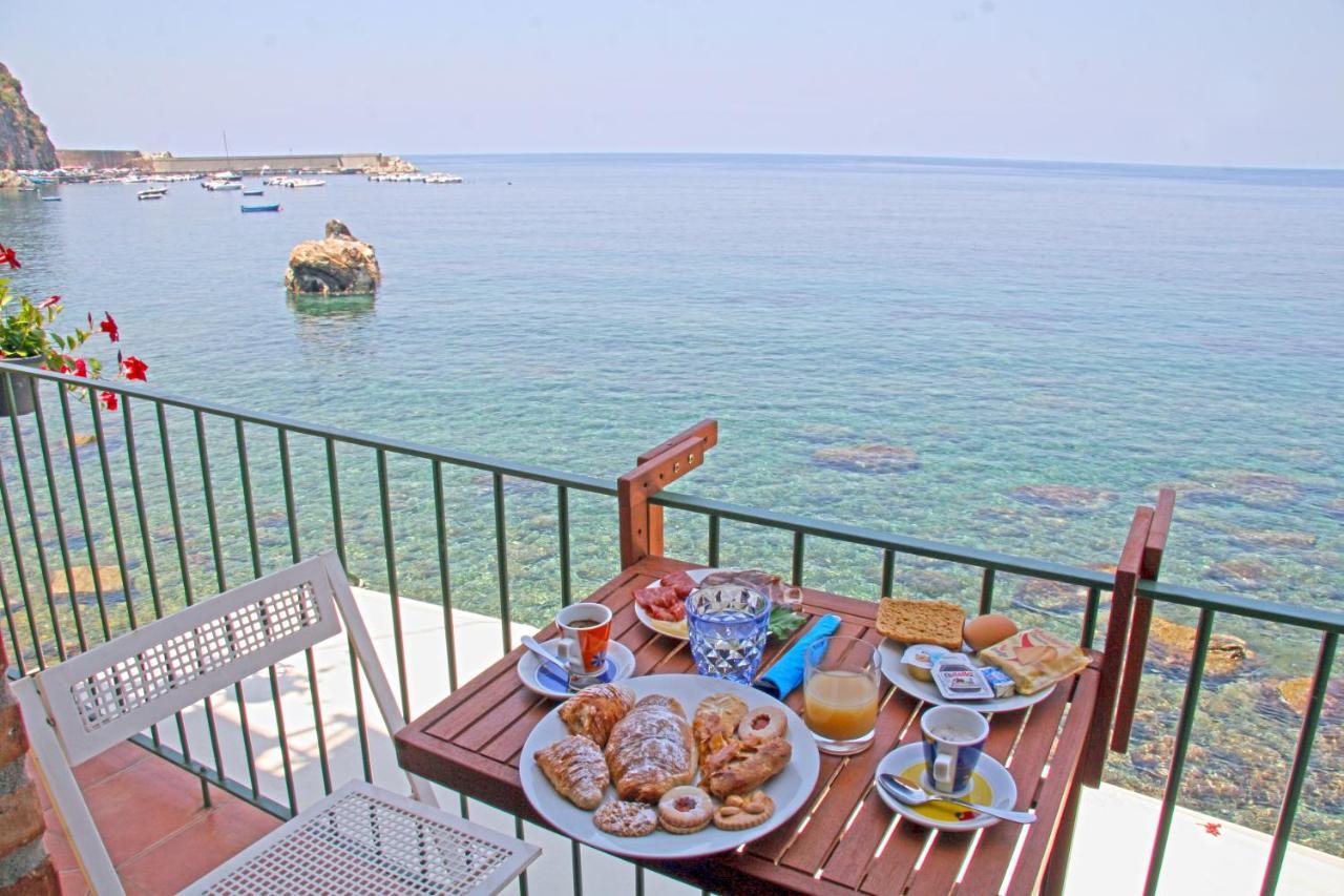 Bb Il Generale Bed & Breakfast Scilla Eksteriør bilde