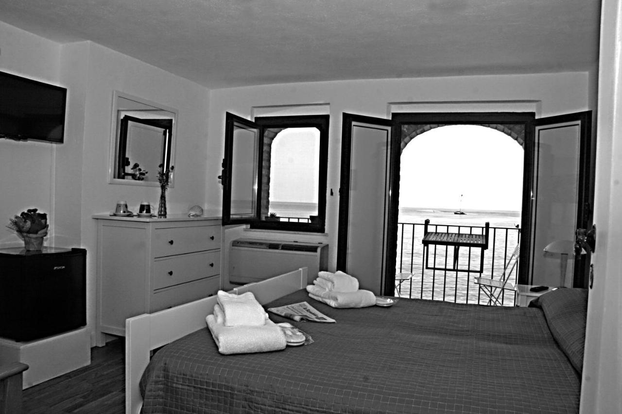 Bb Il Generale Bed & Breakfast Scilla Eksteriør bilde