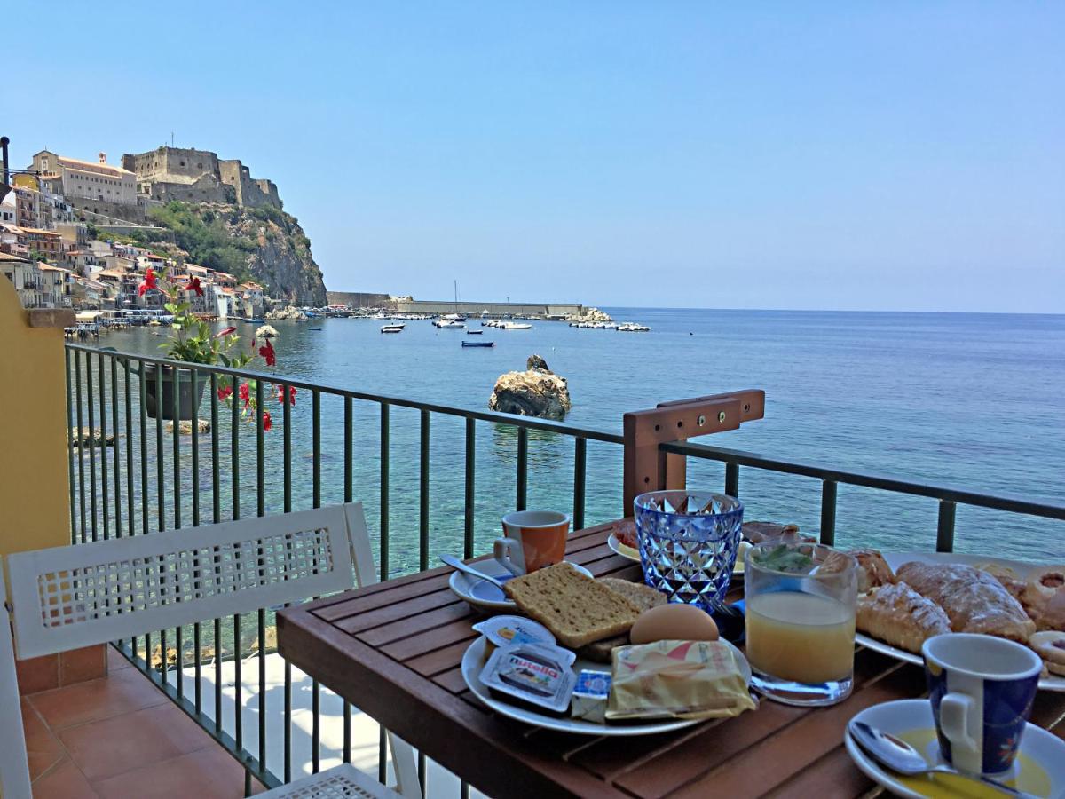 Bb Il Generale Bed & Breakfast Scilla Eksteriør bilde