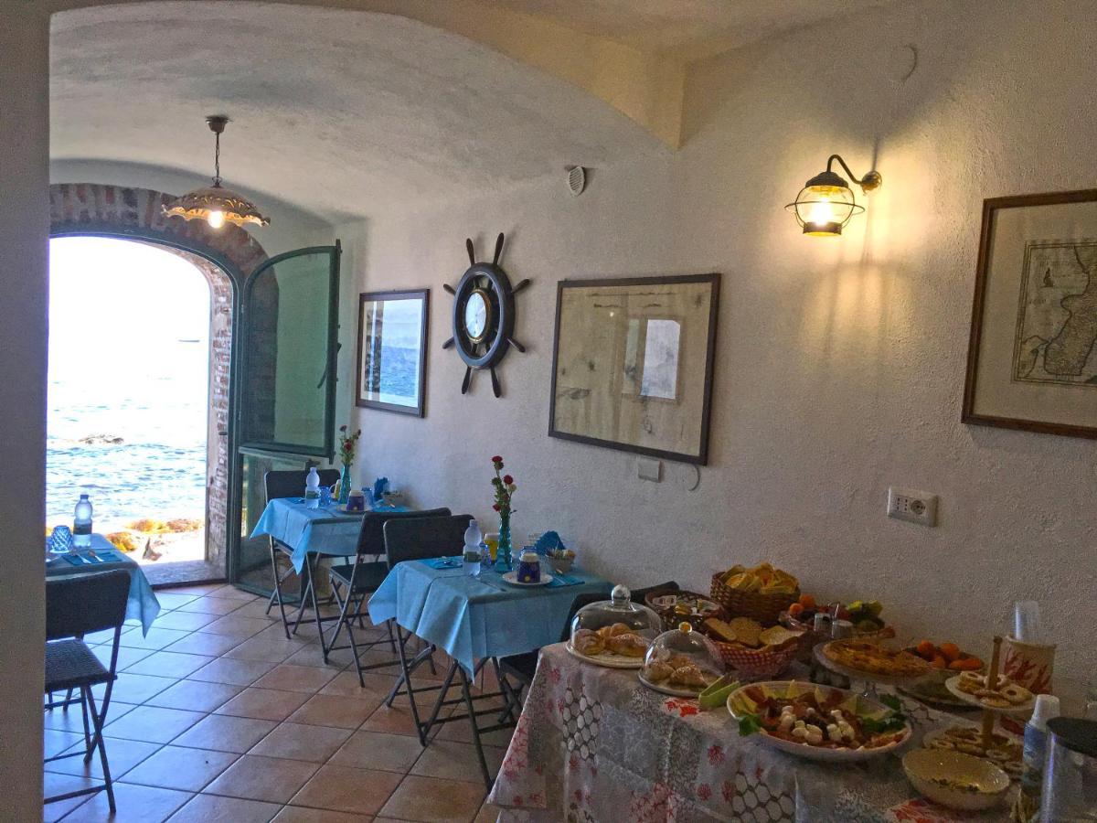 Bb Il Generale Bed & Breakfast Scilla Eksteriør bilde