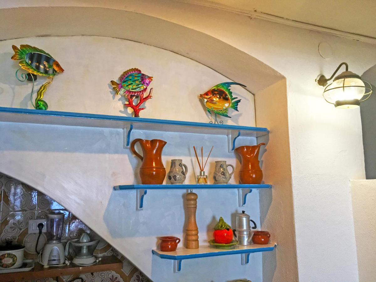 Bb Il Generale Bed & Breakfast Scilla Eksteriør bilde
