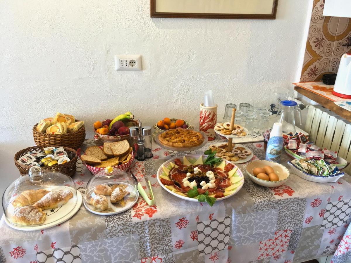 Bb Il Generale Bed & Breakfast Scilla Eksteriør bilde